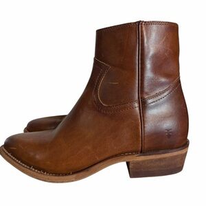 Frye Billie Inside Zip Ankle Boots